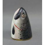 19th century porcelain Trout head stirrup cup, 10cm