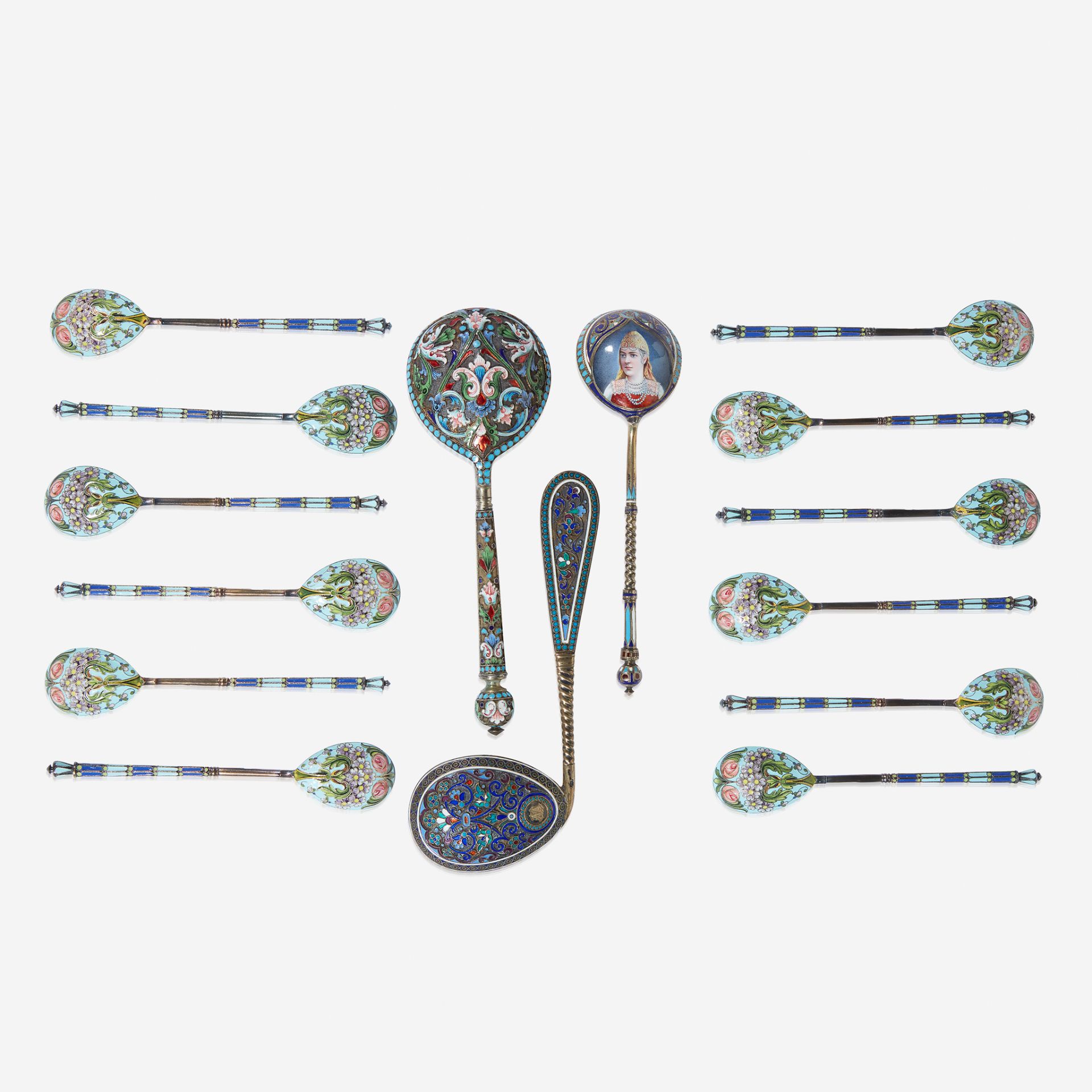 A group of twelve Russian silver-gilt and cloisonné enamel spoons, Ivan Khlebnikov, Moscow, circa 19 - Bild 2 aus 3