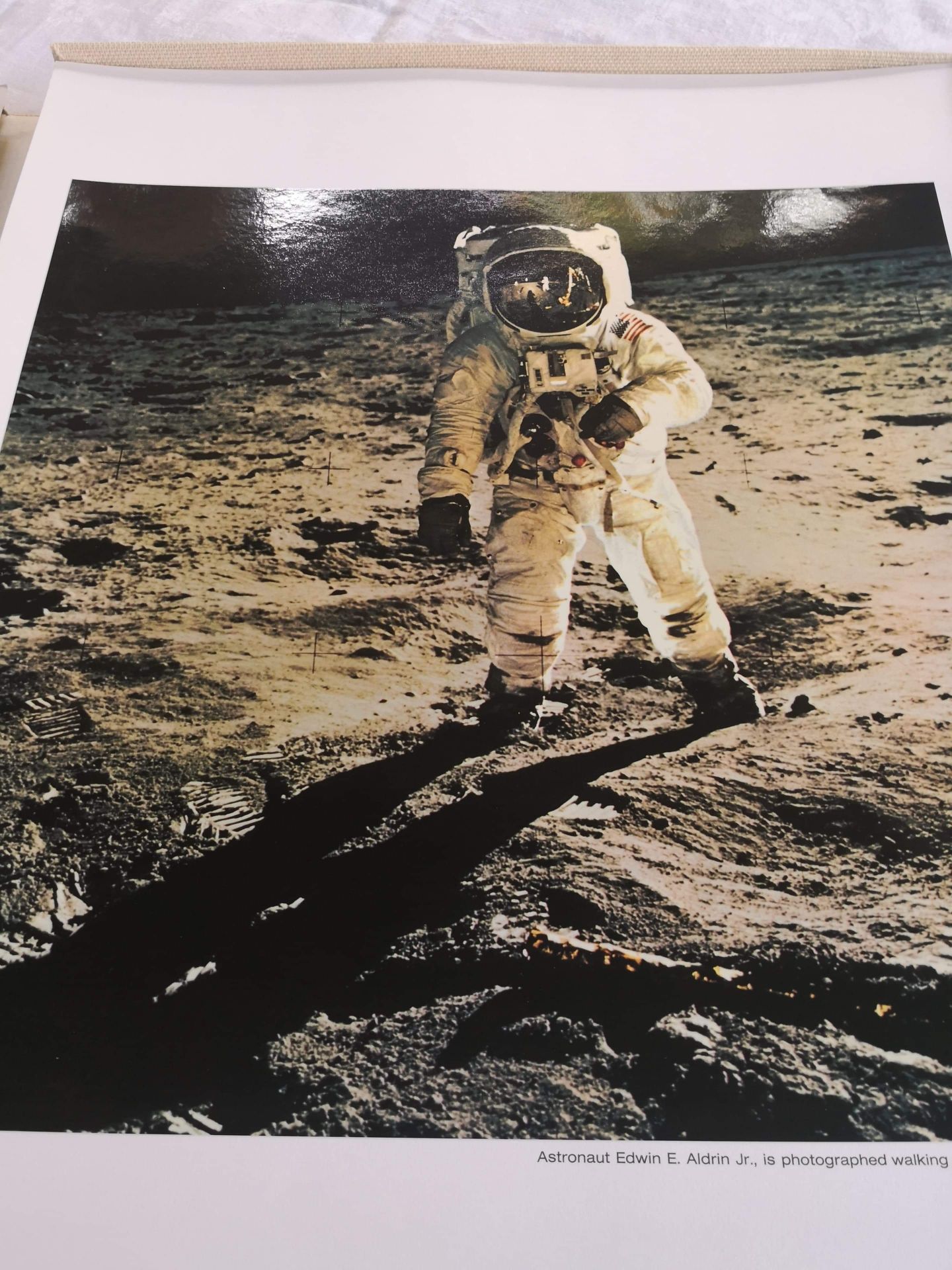 BIENNE, OMEGA NASA, Coffret commémoratif de la mission Apollo XI, 1969. Grand [...] - Image 11 of 14