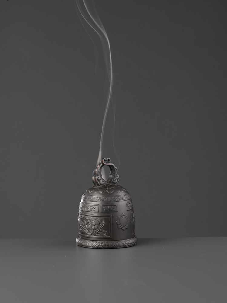 SHIBATA ZESHIN: A RARE AND FINE KORO OF A TEMPLE BELL - Image 2 of 17