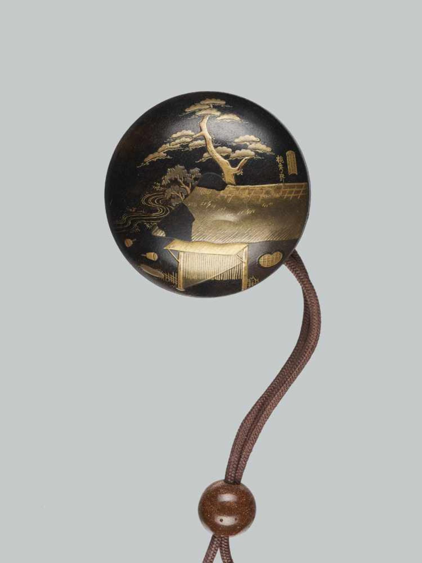 A FOUR-CASE LACQUER INRO WITH COCKEREL AND LACQUER MANJU NETSUKE - Image 5 of 5