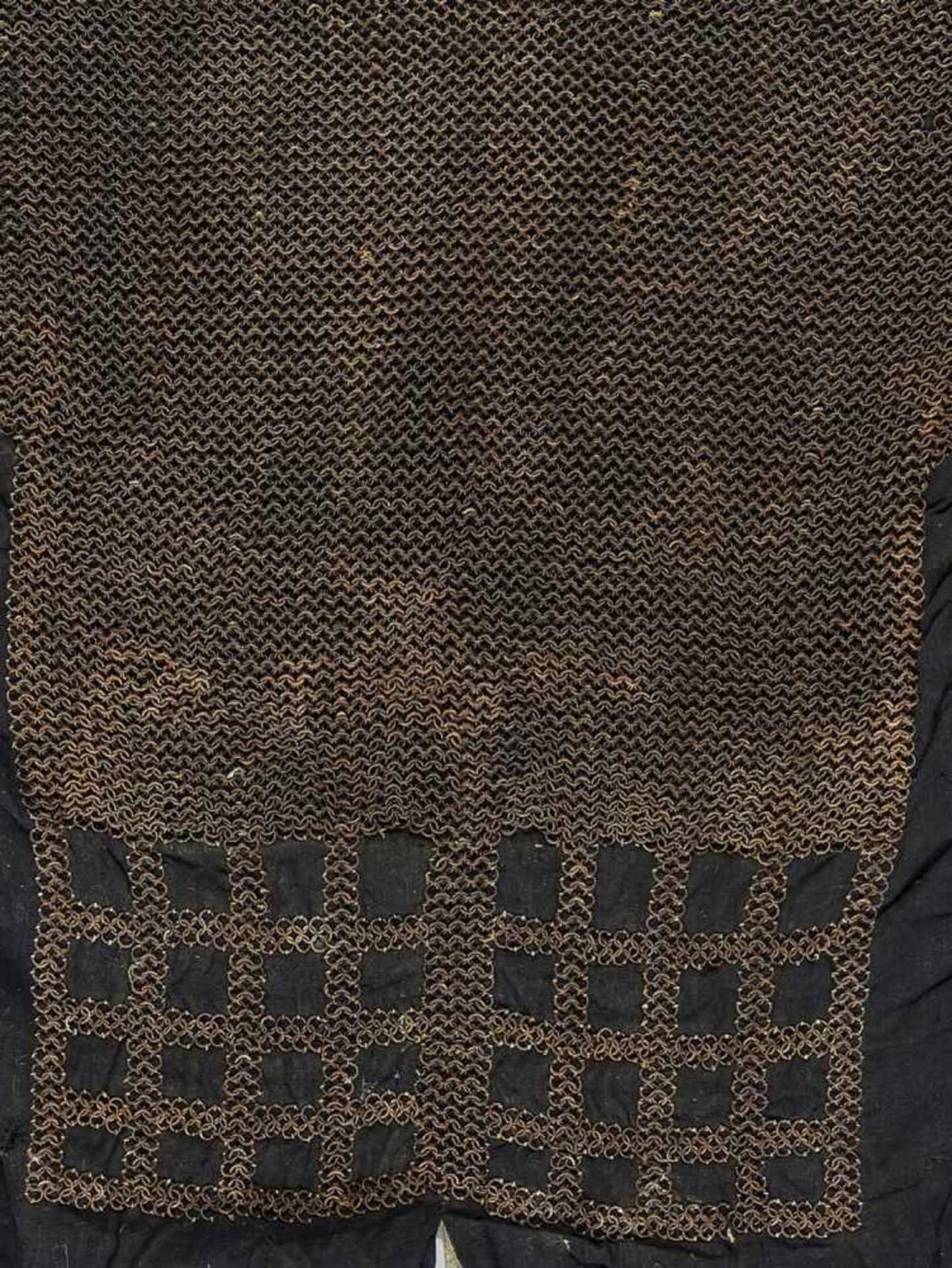 A KUSARI KATABIRA (CHAIN-MAIL JACKET) - Bild 3 aus 3