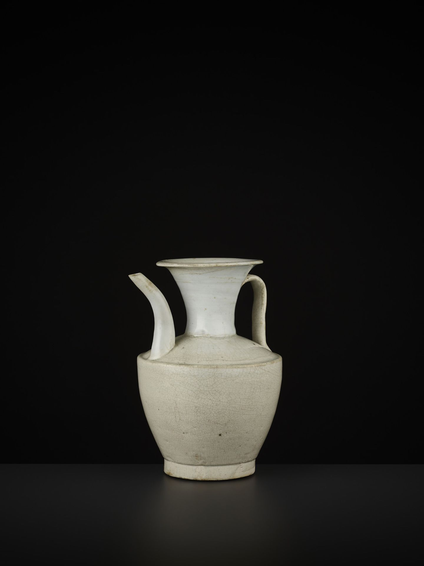 A DING WARE EWER, NORTHERN SONG - Image 6 of 11