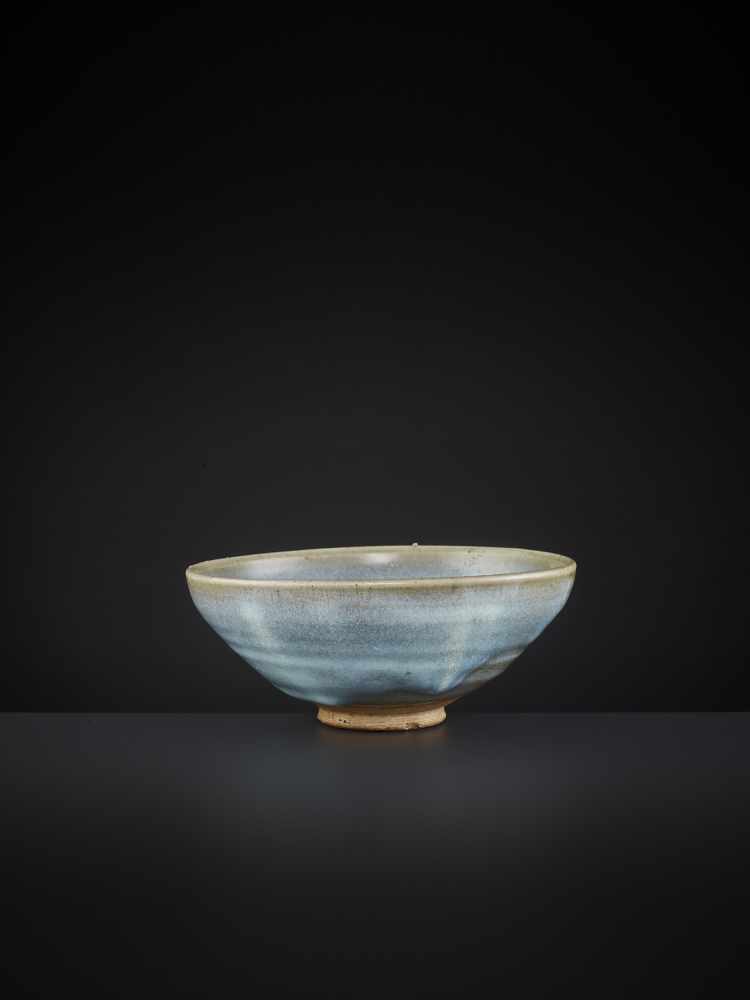 A JUNYAO CONICAL BOWL, 13TH-14TH CENTURY - Image 9 of 13