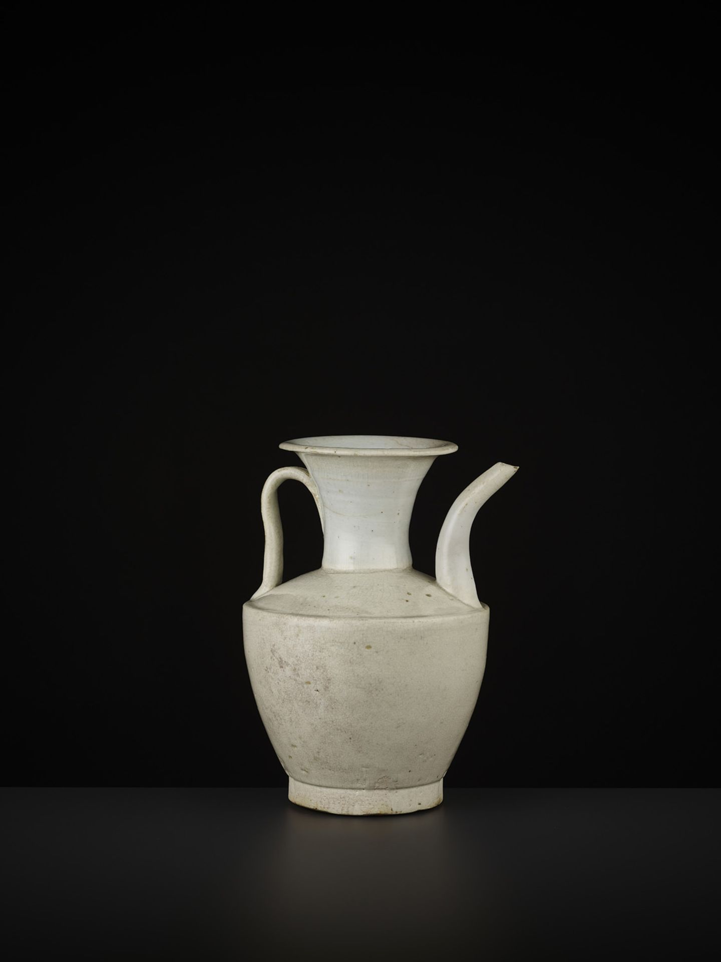 A DING WARE EWER, NORTHERN SONG - Image 3 of 11