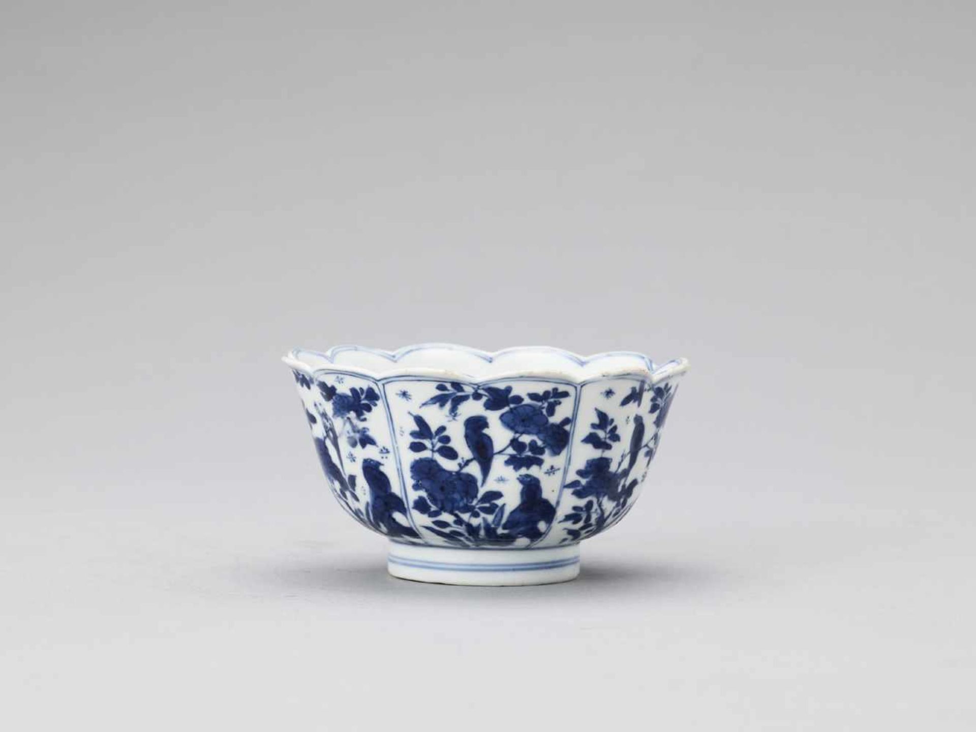 A BLUE AND WHITE LOBED BOWL, KANGXI - Image 3 of 7