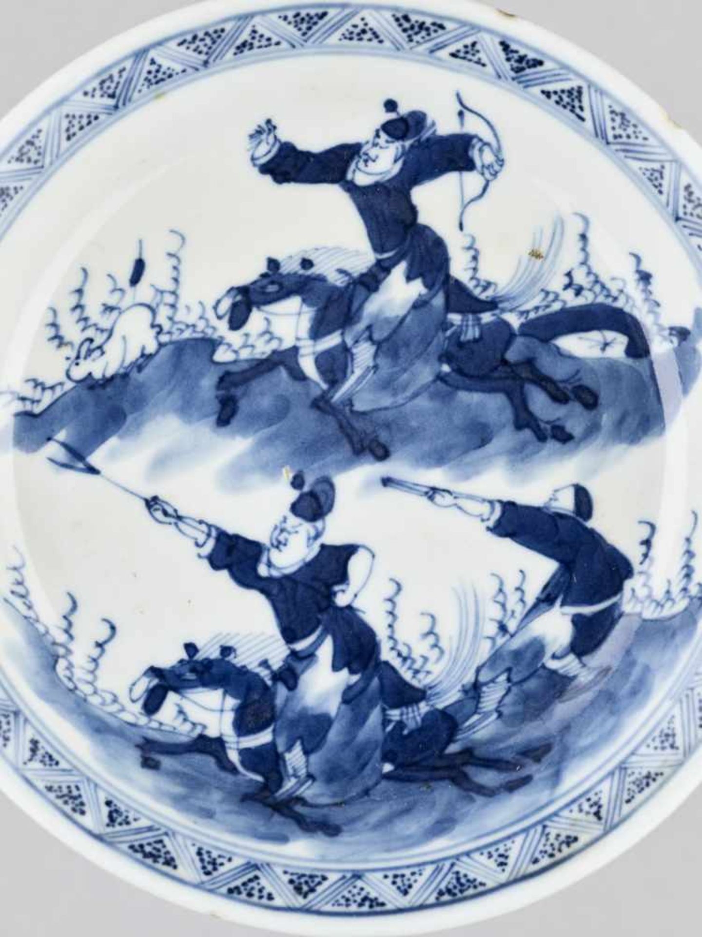 TWO SMALL BLUE AND WHITE GLAZED PORCELAIN DISHES, KANGXI MARK AND PERIOD - Image 5 of 6