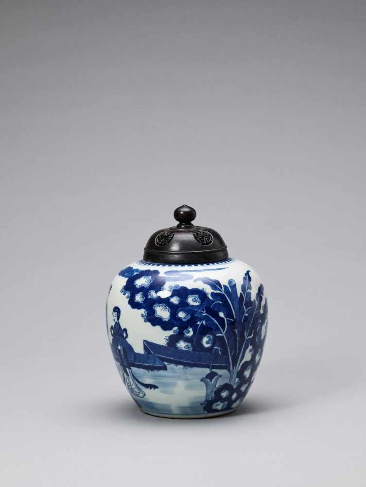 A BLUE AND WHITE GINGER JAR, QING - Bild 2 aus 6