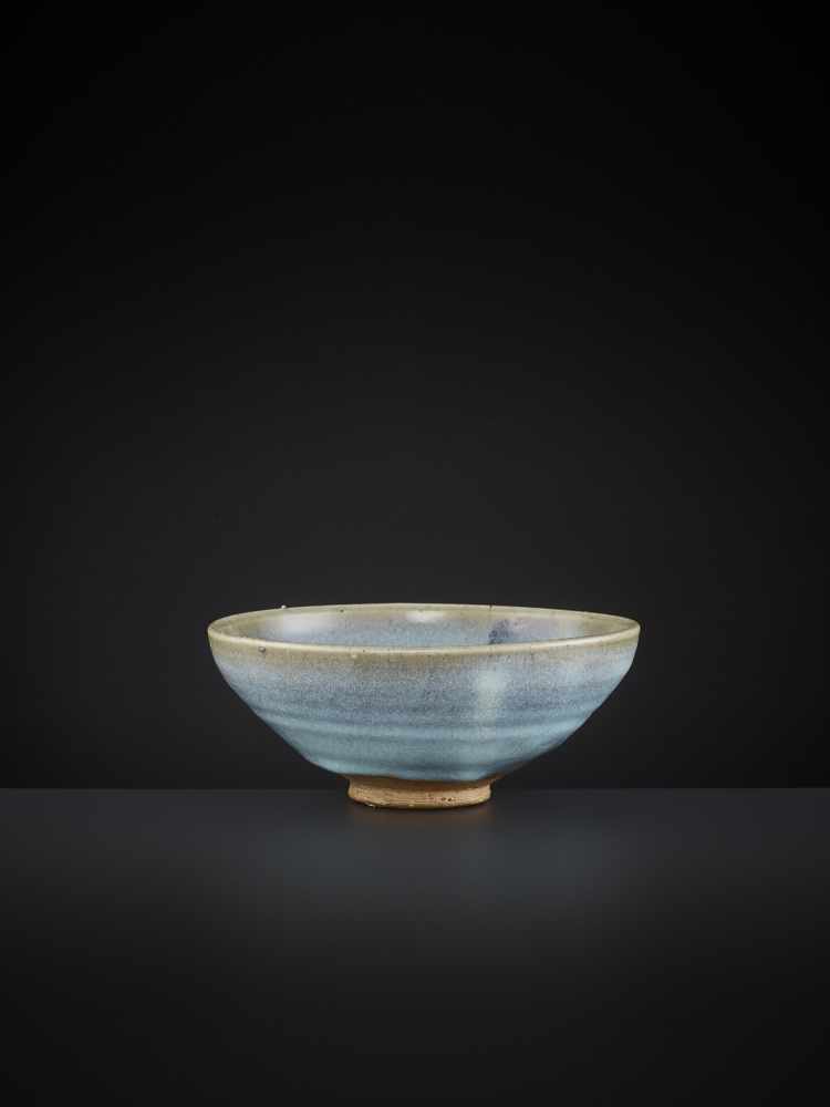 A JUNYAO CONICAL BOWL, 13TH-14TH CENTURY - Image 8 of 13