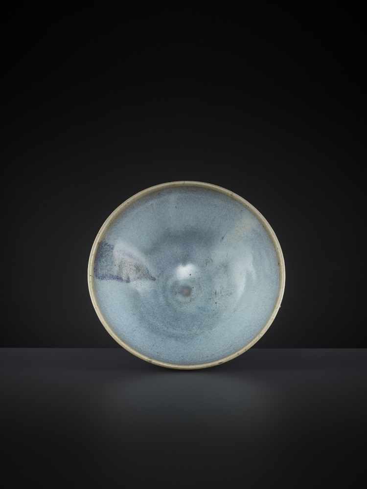 A JUNYAO CONICAL BOWL, 13TH-14TH CENTURY - Image 2 of 13