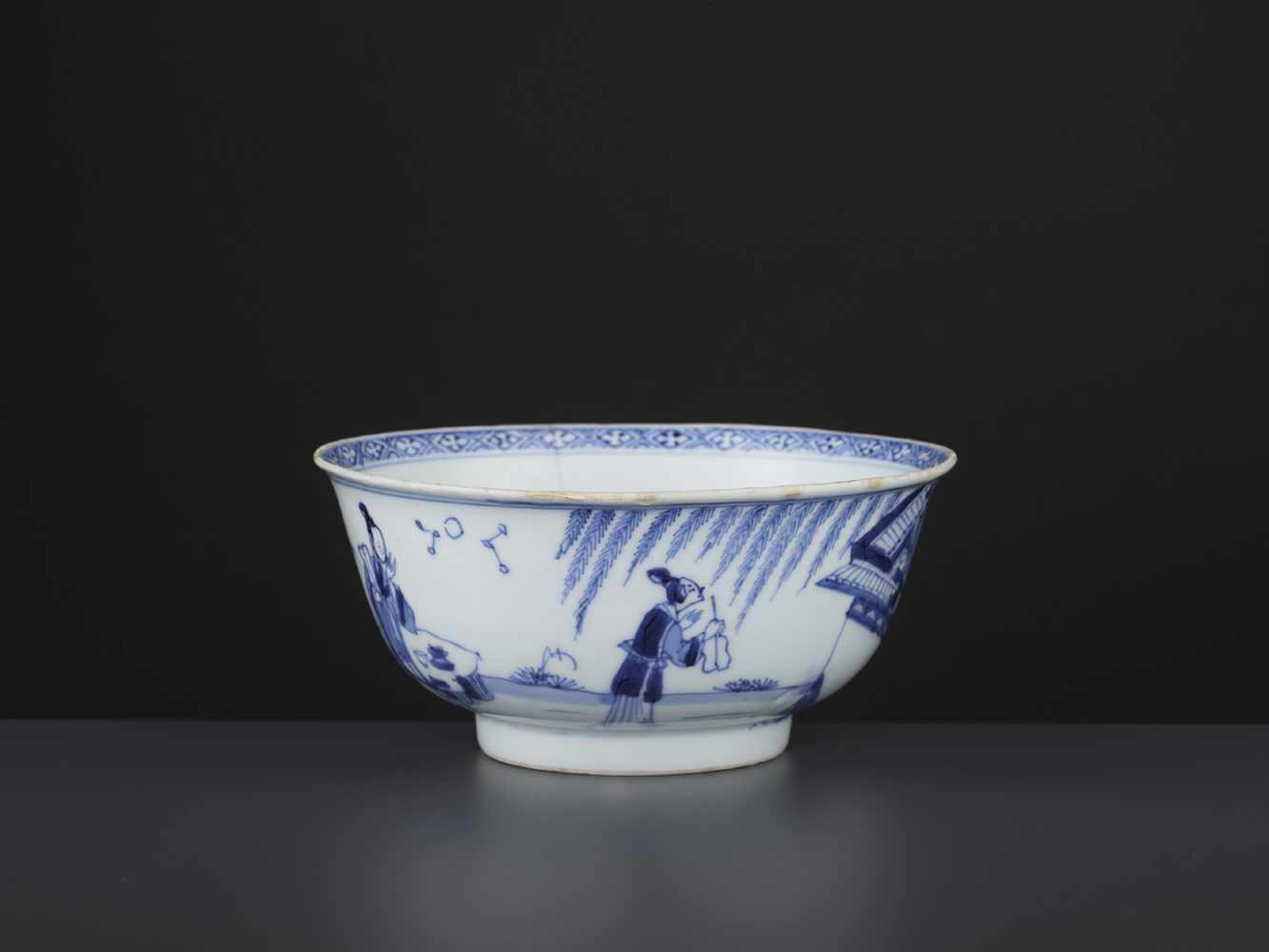 A BLUE & WHITE BOWL, KANGXI - Image 6 of 9