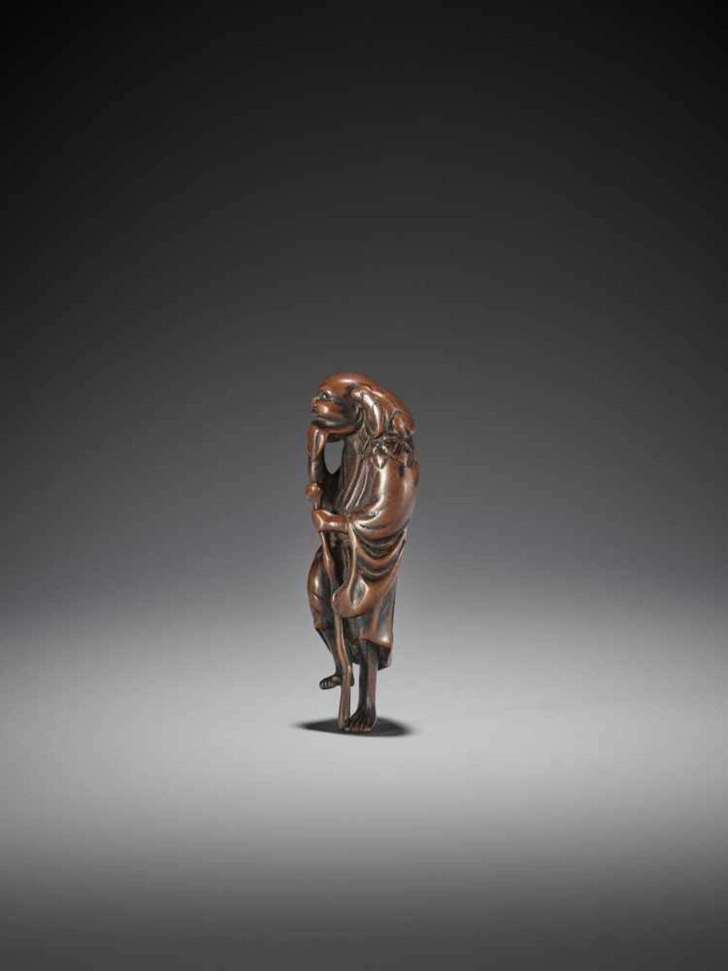 A WOOD NETSUKE OF GAMA SENNIN - Image 5 of 9