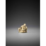 AN EARLY IVORY NETSUKE OF HOTEI