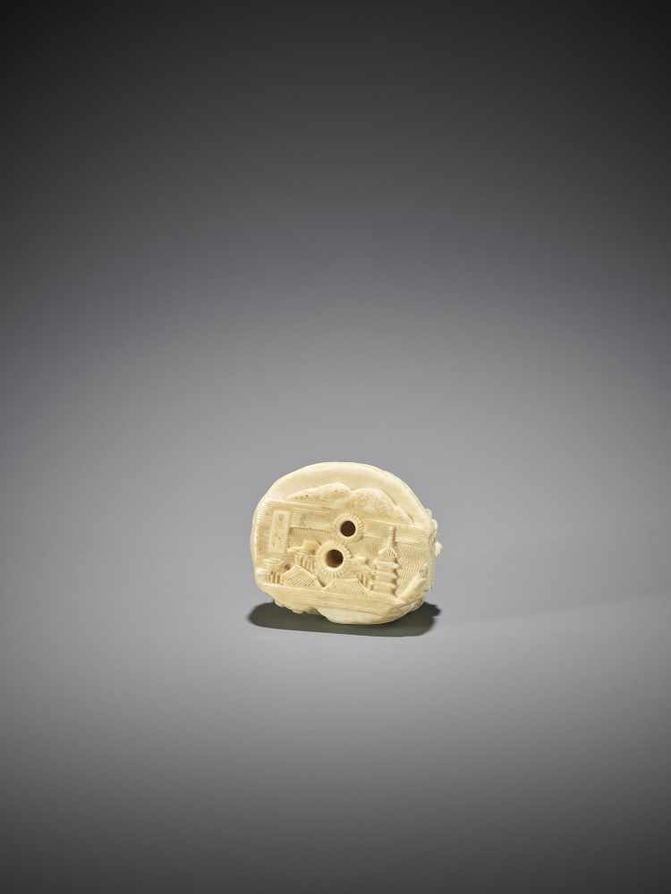 KAGETOSHI: A VERY FINE IVORY NETSUKE OF A ROSEI’S DREAM<b - Image 2 of 11