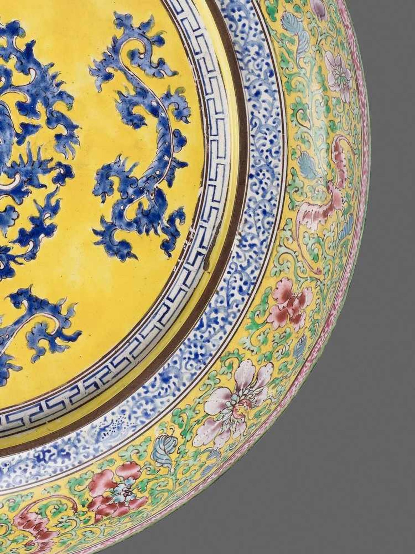 A CANTON ENAMEL ‘BAXIAN’ DISH, MID-QING <br - Image 6 of 7