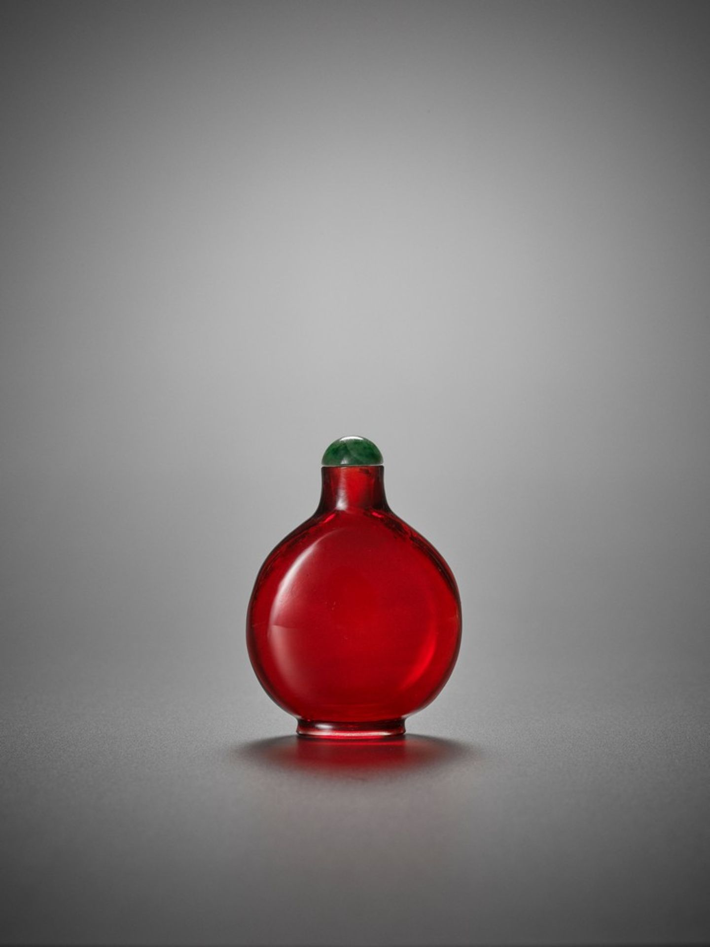 A TRANSPARENT RUBY-RED GLASS SNUFF BOTTLE, 18TH CENTURY