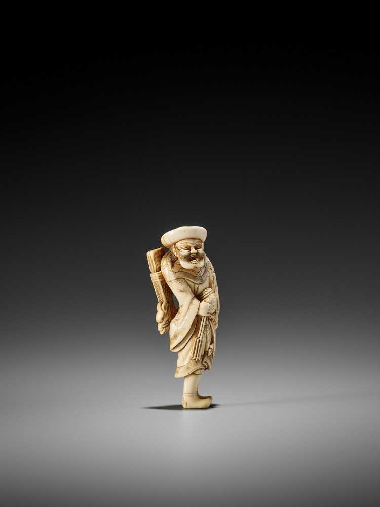 MITSUHARU: AN IVORY NETSUKE OF A TARTAR ARCHER By Mitsuharu, unsignedJapan, Kyoto, late 18th - Image 7 of 9