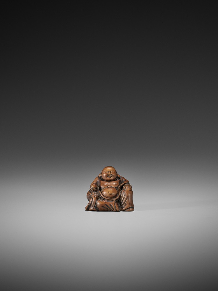 A RARE AND EARLY WOOD NETSUKE OF HOTEI UnsignedJapan, early to mid-18th century, Edo period (1615- - Image 3 of 12