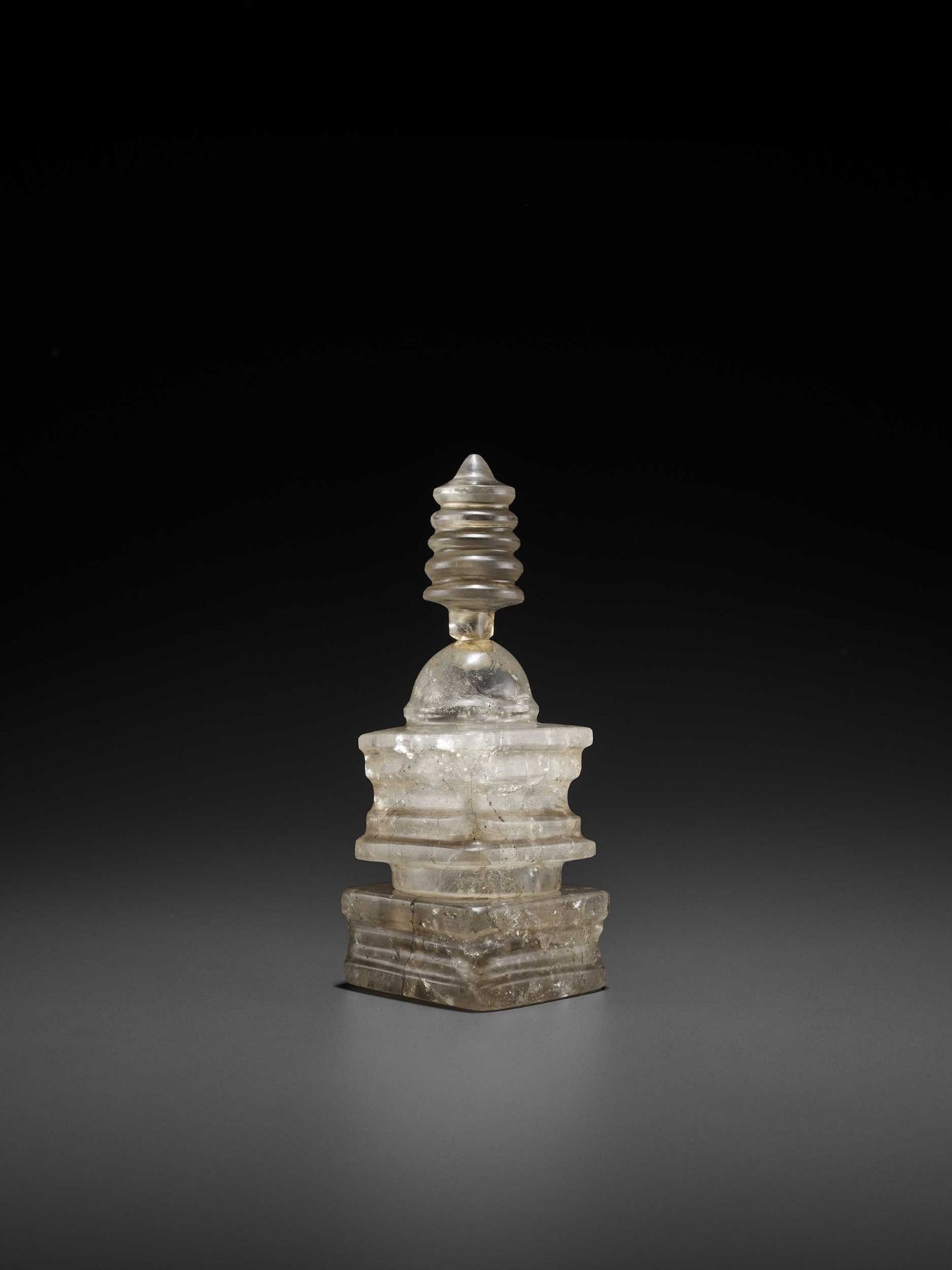 A LAOTIAN ROCK CRYSTAL STUPA - Bild 2 aus 6