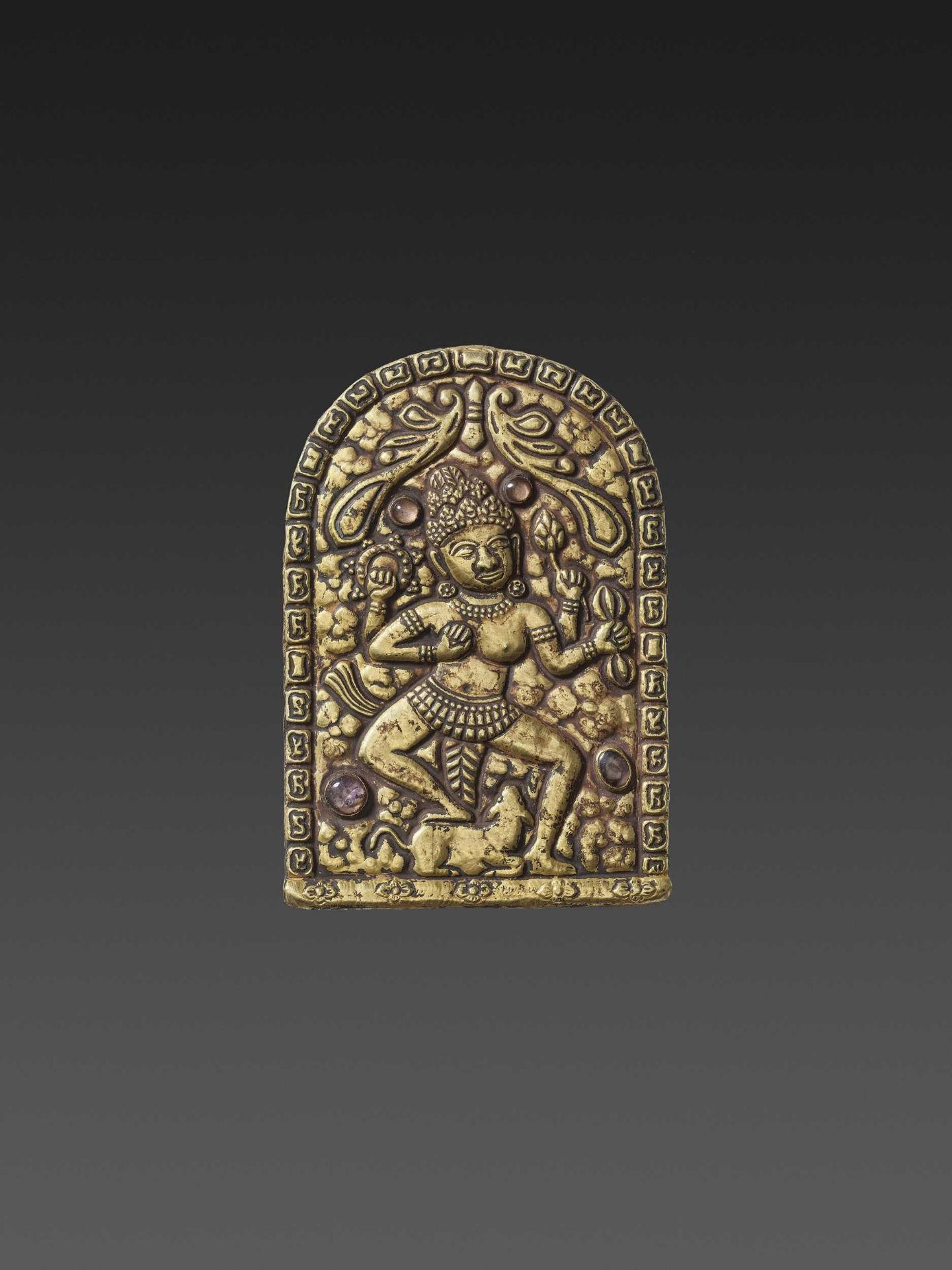 A CHAM AMETHYST AND ROCK CRYSTAL-SET GOLD REPOUSSÉ PECTORAL DEPICTING A DANCING UMA AND NANDI