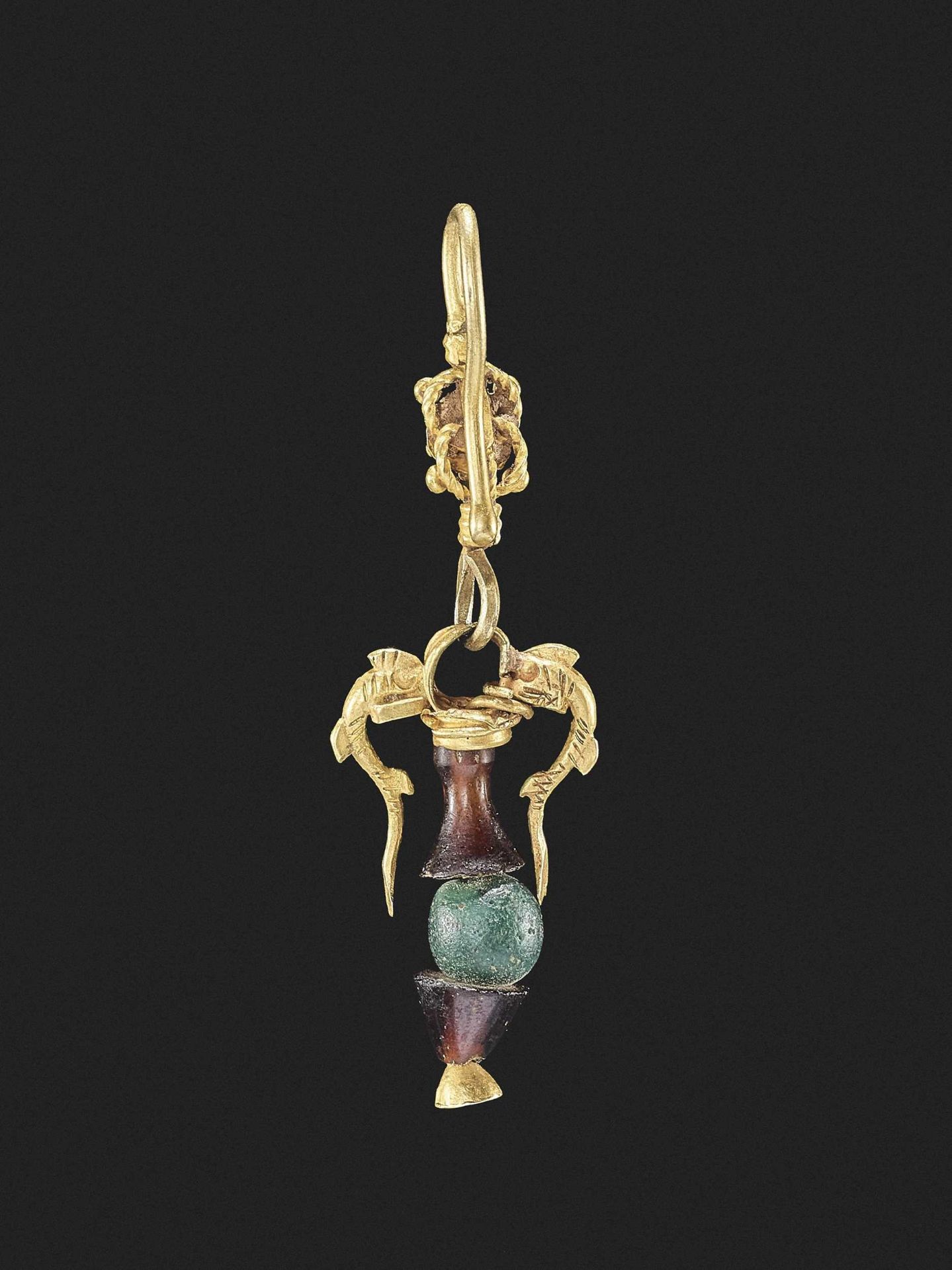 A HELLENISTIC GOLD EARRING - Bild 5 aus 5