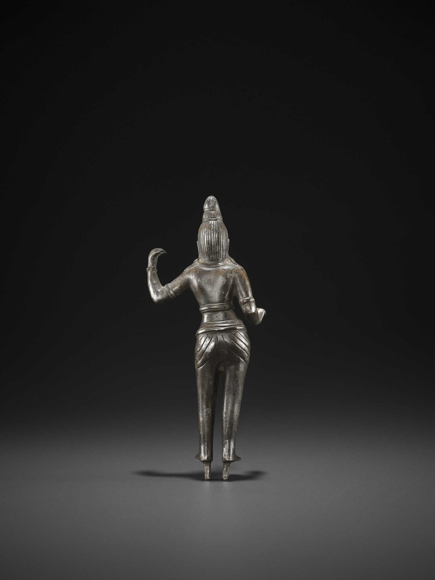 A CHAM SILVER FIGURE OF UMA - Bild 5 aus 6