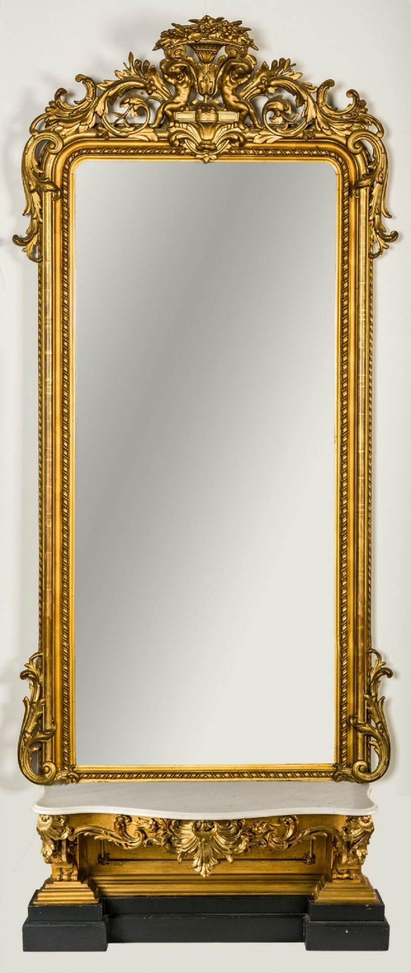 Monumental mirror with console, Sweden, wood, gilded, probably end of 19th century,height: ca. 245
