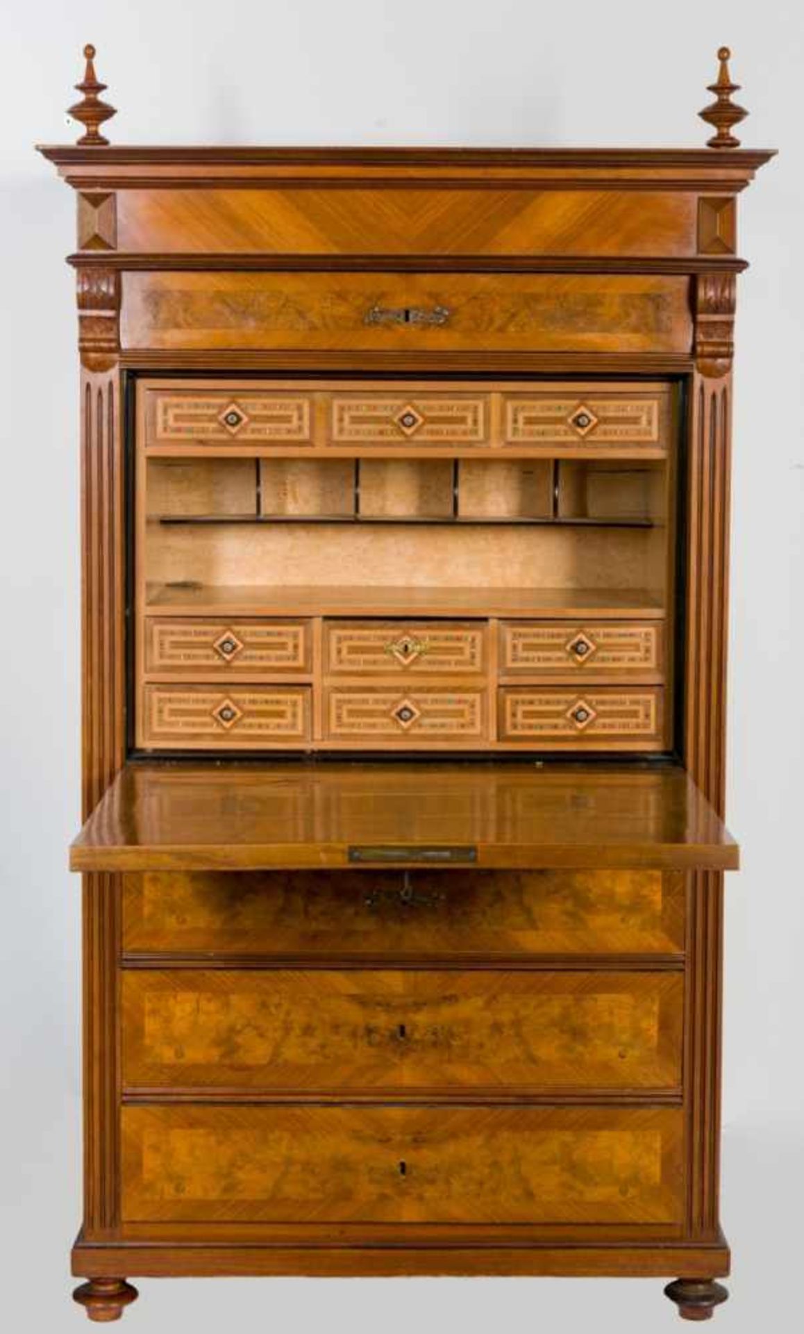 Bureau, wood, probably shortly after 1900, 170 (184) x 101 x 55 cm, Provenance: Privateetstate - Bild 2 aus 2