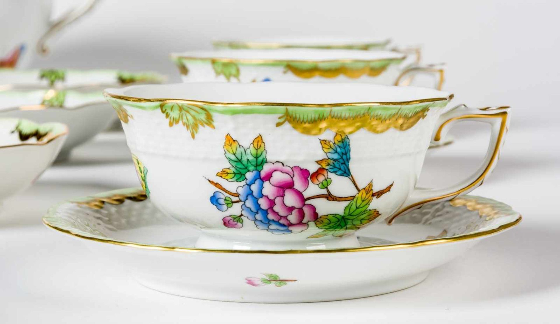 HEREND tea set for 6 persons, motif: Victoria, porcelain, hand-painted, 2nd half of 20thcentury, - Bild 5 aus 5