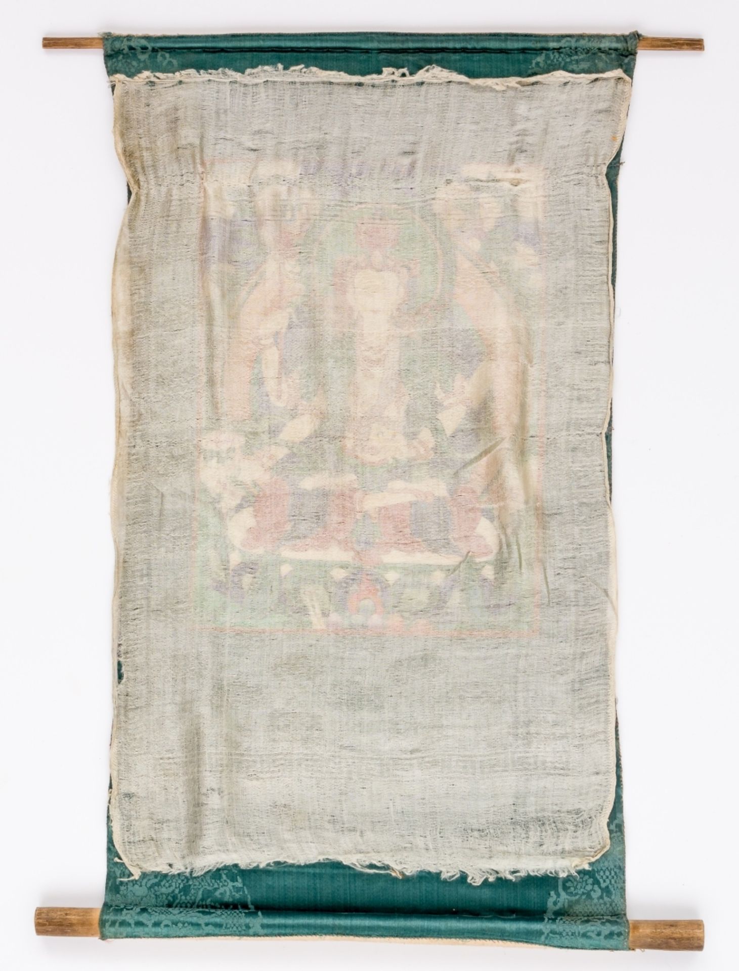 THANGKA MIT BUDDHA AVALOKITESHVARAMongolei, wohl um 190060 x 43 cm, Bild: 31 x 23 cmProvenienz: - Bild 2 aus 3