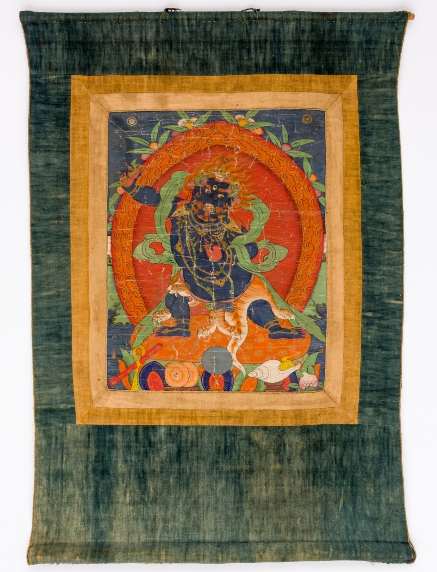 THANGKA MIT VAJRAPANIChina / Tibet, wohl um 190068 x 48,5 cm, Bild: 34,5 x 27cmProvenienz: - Bild 2 aus 2