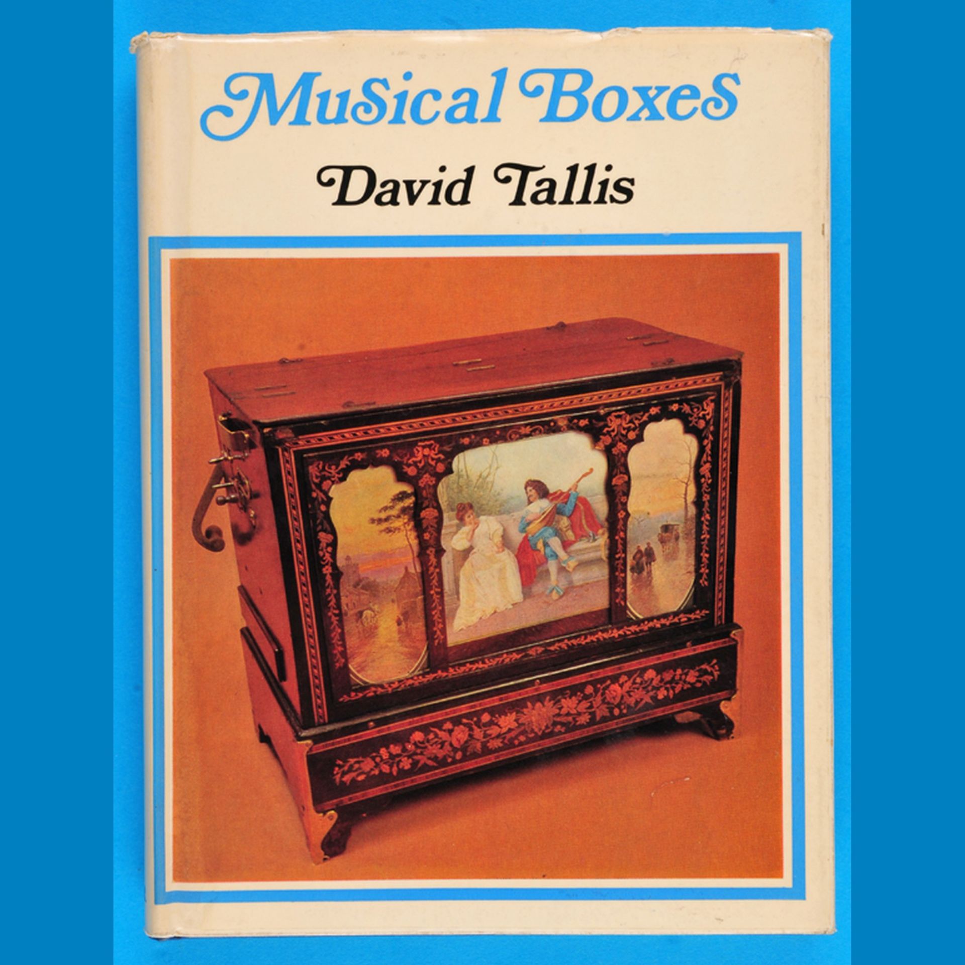 David Tallis, Musical Boxes, 1971, 143 Seiten mit Farb- und s/w-Abbildungen, fenster Einband (7815)