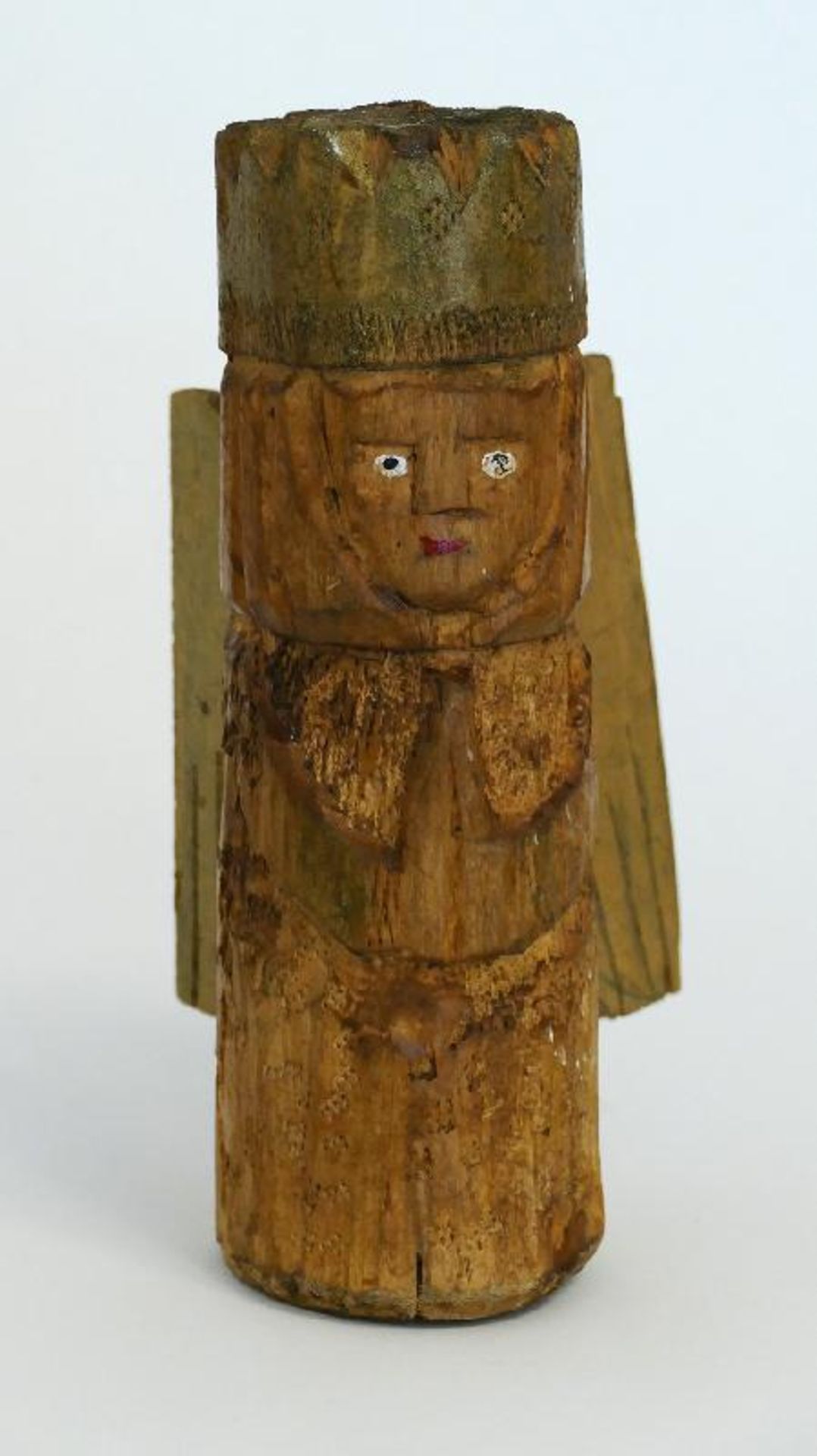 Hanschen, Hinrich (Gekrönter Engel)Holzskulptur (Erle), partiell bemalt, um 1970, h: 220 mm, b: