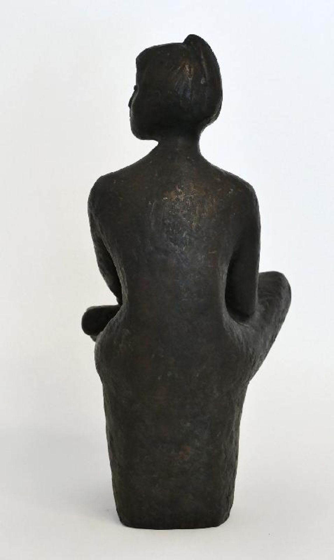 Voellner Gallus, Lieselotte (Berlin 1919 - 2003 Waldshut-Tiengen)UmschauendeBronze, 1981, h: 395 mm, - Image 4 of 6