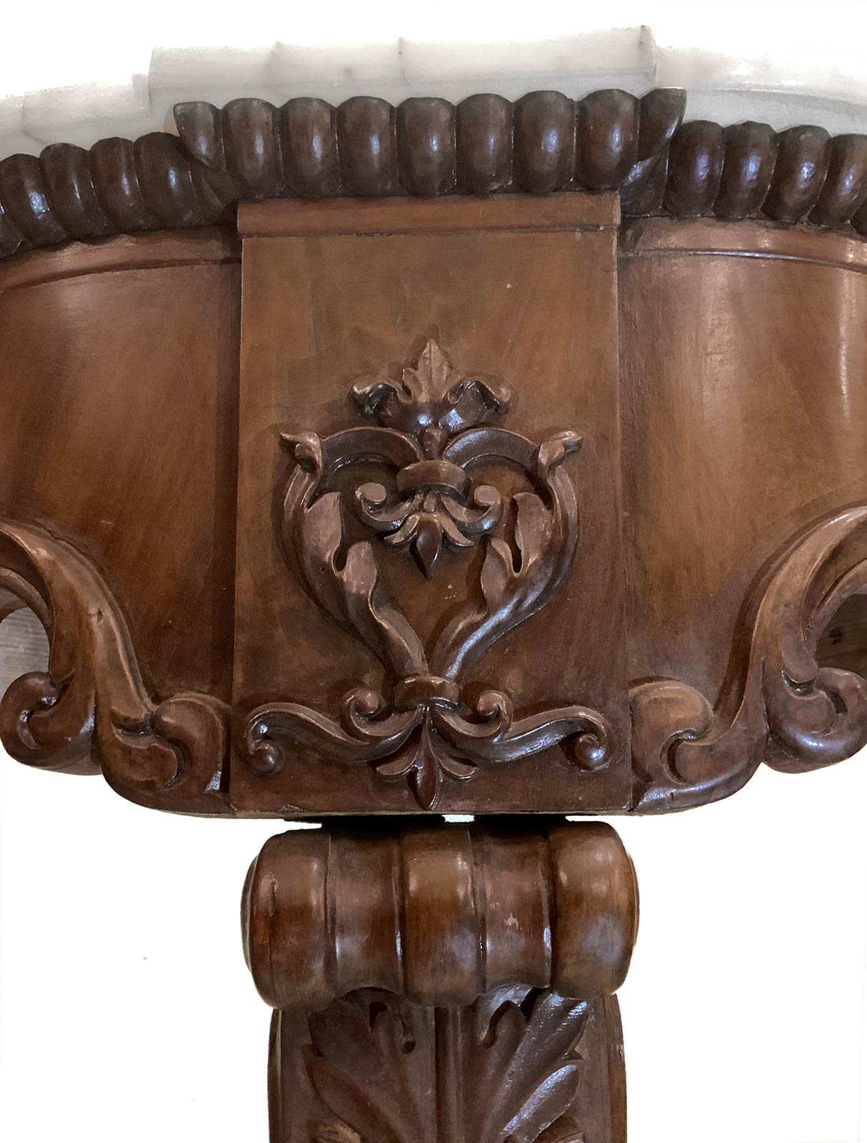 Pair of corner furniture, Louis Philippe, nineteenth century Sicily. With "pallottolato" and - Image 3 of 4