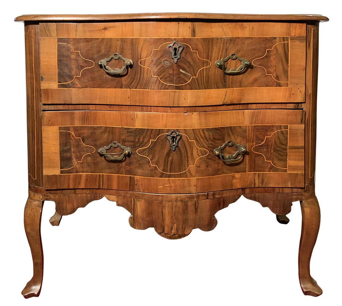 Commode Louis XV, XVIII century. In rosewood and walnut, two Drawer with valance at the base,