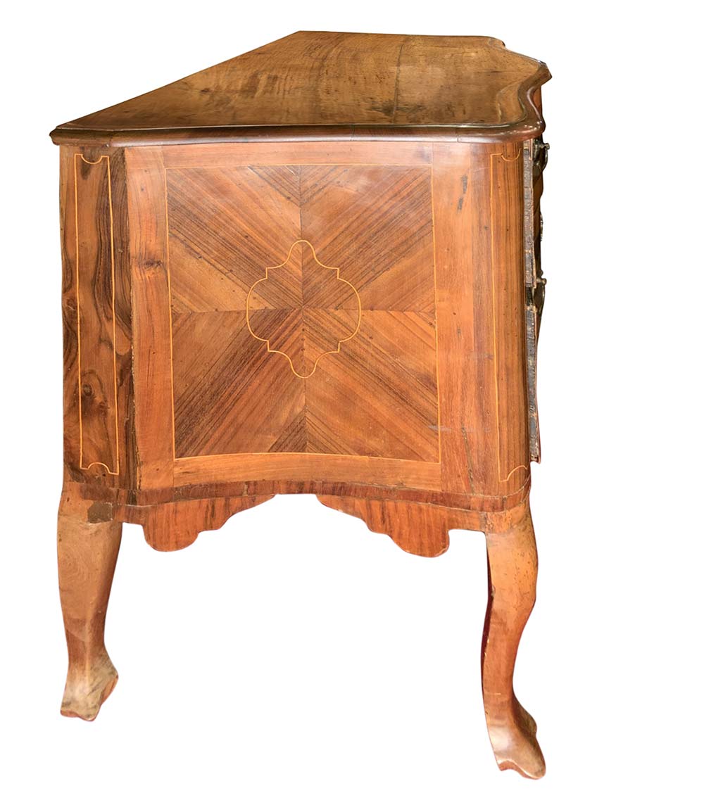 Commode Louis XV, XVIII century. In rosewood and walnut, two Drawer with valance at the base, - Image 4 of 10