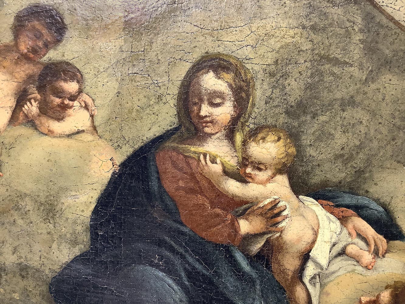 Oil painting on canvas. Italian painter from the eighteenth century. Madonna with Child and Angels - Image 3 of 4