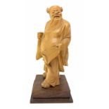 Wooden sculpture of a Chinese wiseman, China, eighteenth century. H 17 cm, 2.4 cm with pedestal.