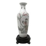 Jar of Chinese porcelain Qing Dynasty (1650-1750), with three ancient scriptures: the first on the