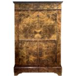 Secretaire walnut, France, XIX century. Plan bardiglio dark gray. Abattant in the upper part,