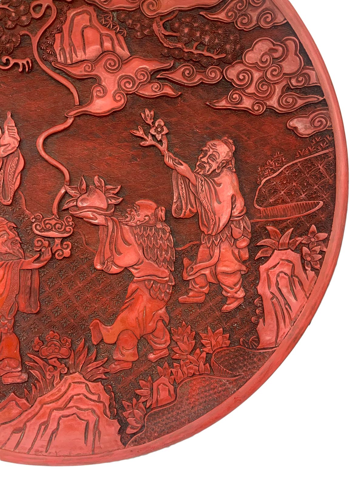 Chinese cinnabar lacquer plate decorated in relief with a scene of Tao in the act of the donation - Image 3 of 7