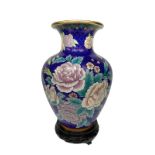 Cloisonne chinese vase. H cm base 36 cm H 31 cm