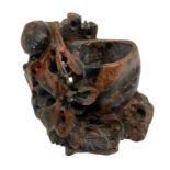Chinese pen Holder ore tiger eye apotropaic in defense of negative external influences. H 7.5 cm.