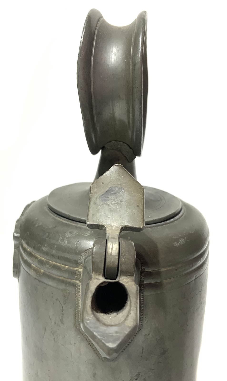 Pewter spout, dated 1846. H 27x13 cm - Image 4 of 4