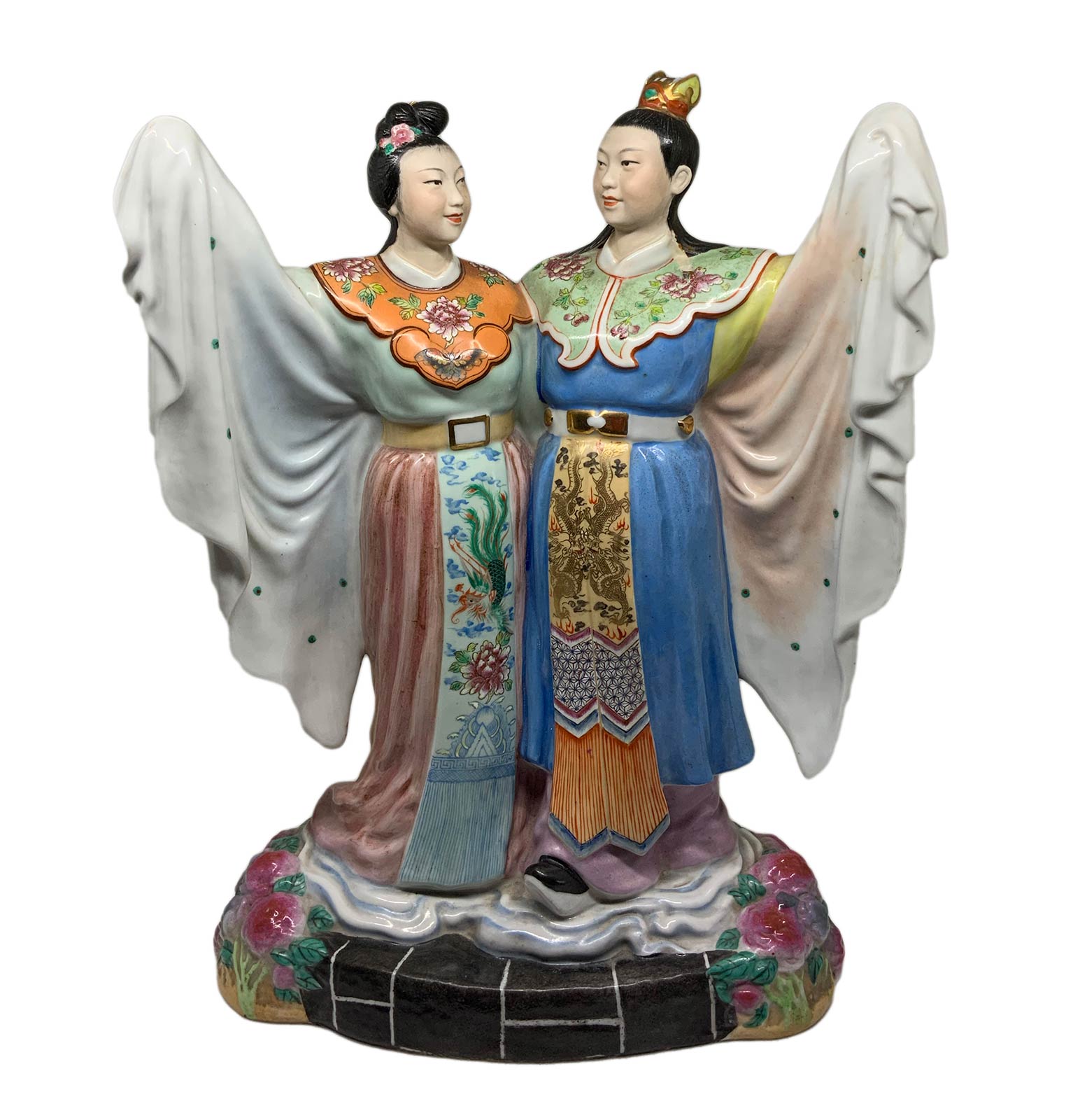 Chinese statue in white-body with polychrome decoration depicting two lovers dressed in traditional