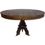 Oval walnut table with central foot, Louis Philippe, Sicily. H cm 176x116x79. Old woodworm presence.