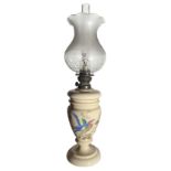 Lamp in beige opal with birds decorations. Llate nineteenth century. H 58 cm
