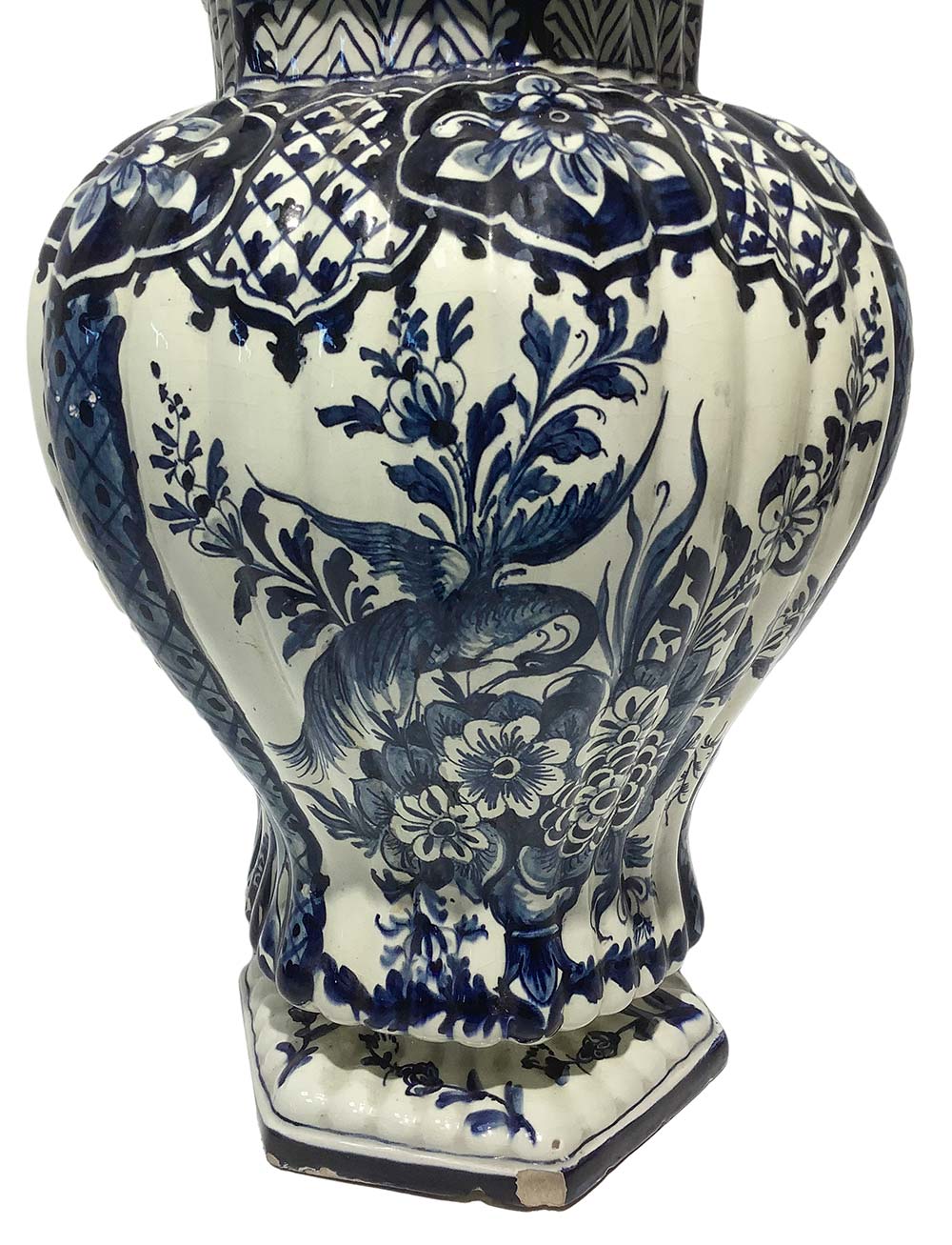 White majolica potiche with blue decorations, Delft. Dated and signed at the base Corint 1799. - Image 3 of 4