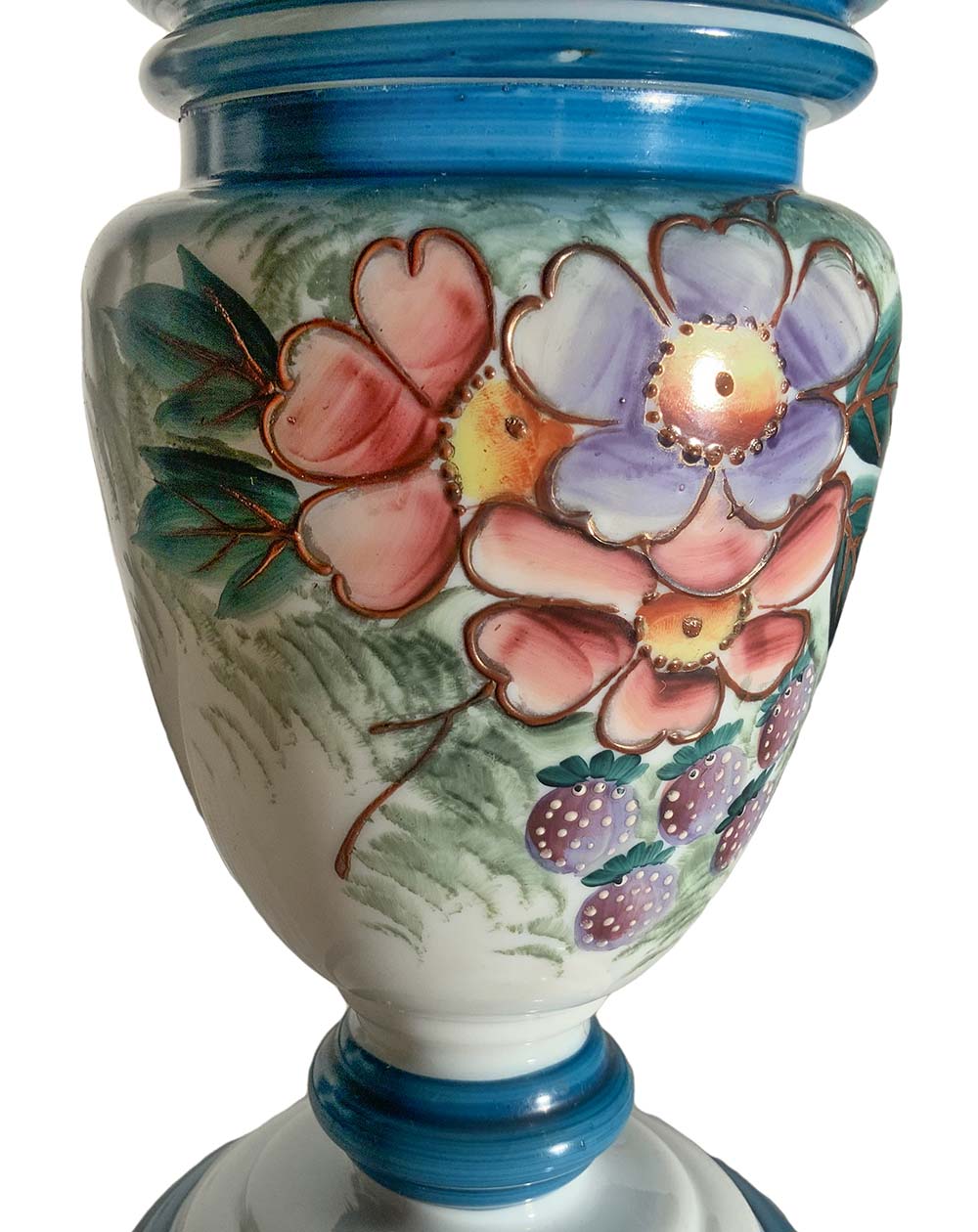 Lamp in blue opaline with floral decorations . Late nineteenth century. H 57 cm - Image 3 of 5